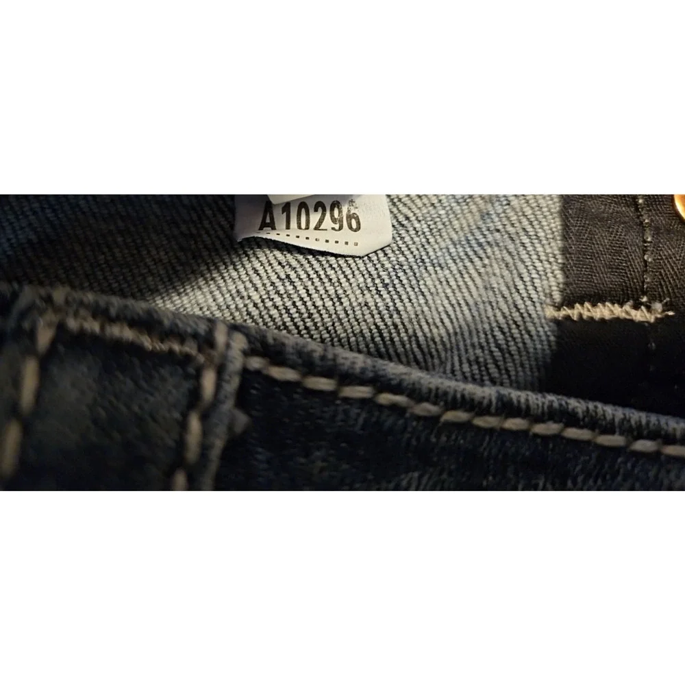 Miss Me Jeans 31 “Signature Boot” JP7054B Embellished Sequin Flap Pocket Jeans